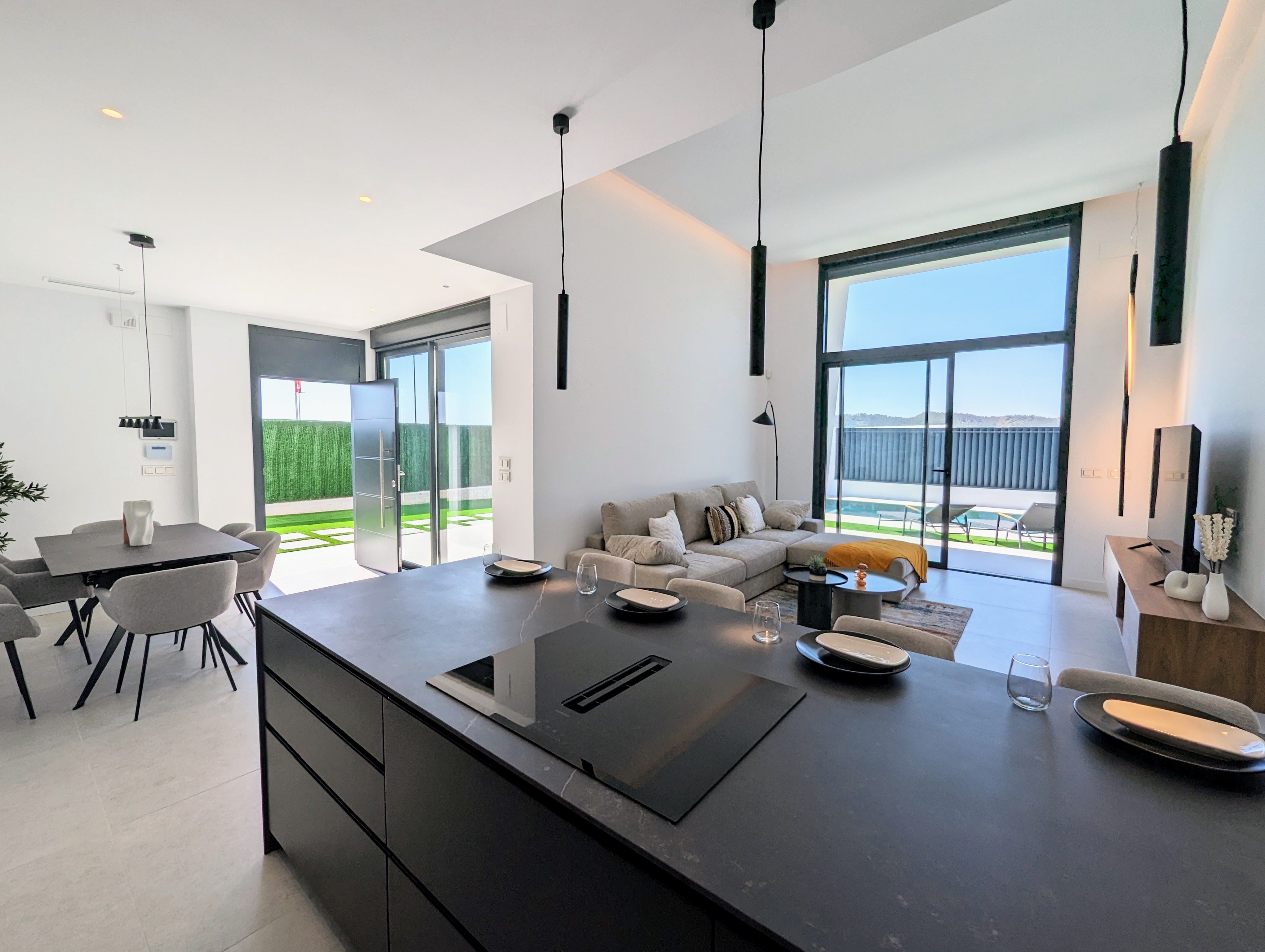  Chalet en venta directa con Plusvillas – C24015* – Villa con 3 dormitorios y 3 baños en Finestrat, (Costa Blanca), zona Finestrat 