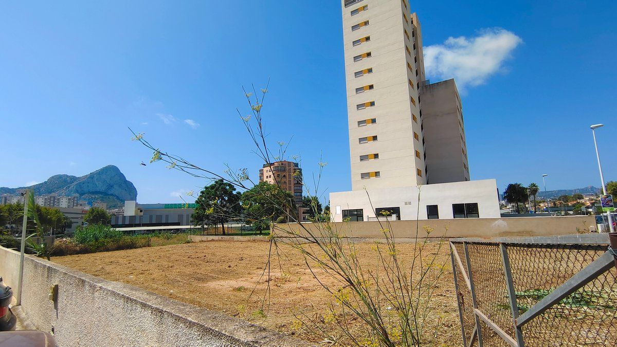  Chalet en venta directa con Plusvillas – C16256* – Villa con  dormitorios y  baños en Calpe / Calp, (Costa Blanca), zona  