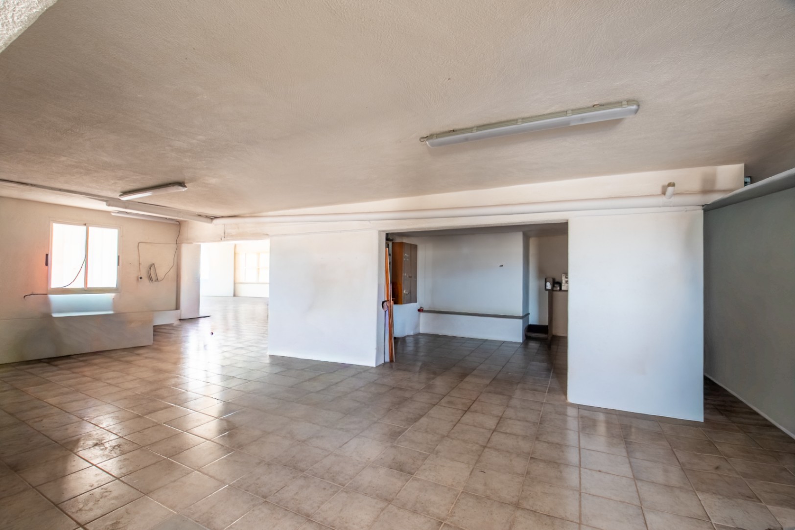  Chalet en venta directa con Plusvillas – C36306* – Villa con 5 dormitorios y 3 baños en Jávea, (Costa Blanca), zona Old Town 