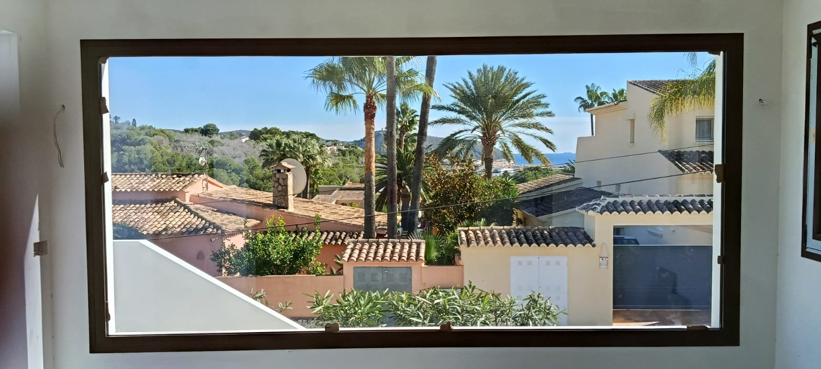  Chalet en venta directa con Plusvillas – C36303* – Villa con 4 dormitorios y 2 baños en Moraira, (Costa Blanca), zona  