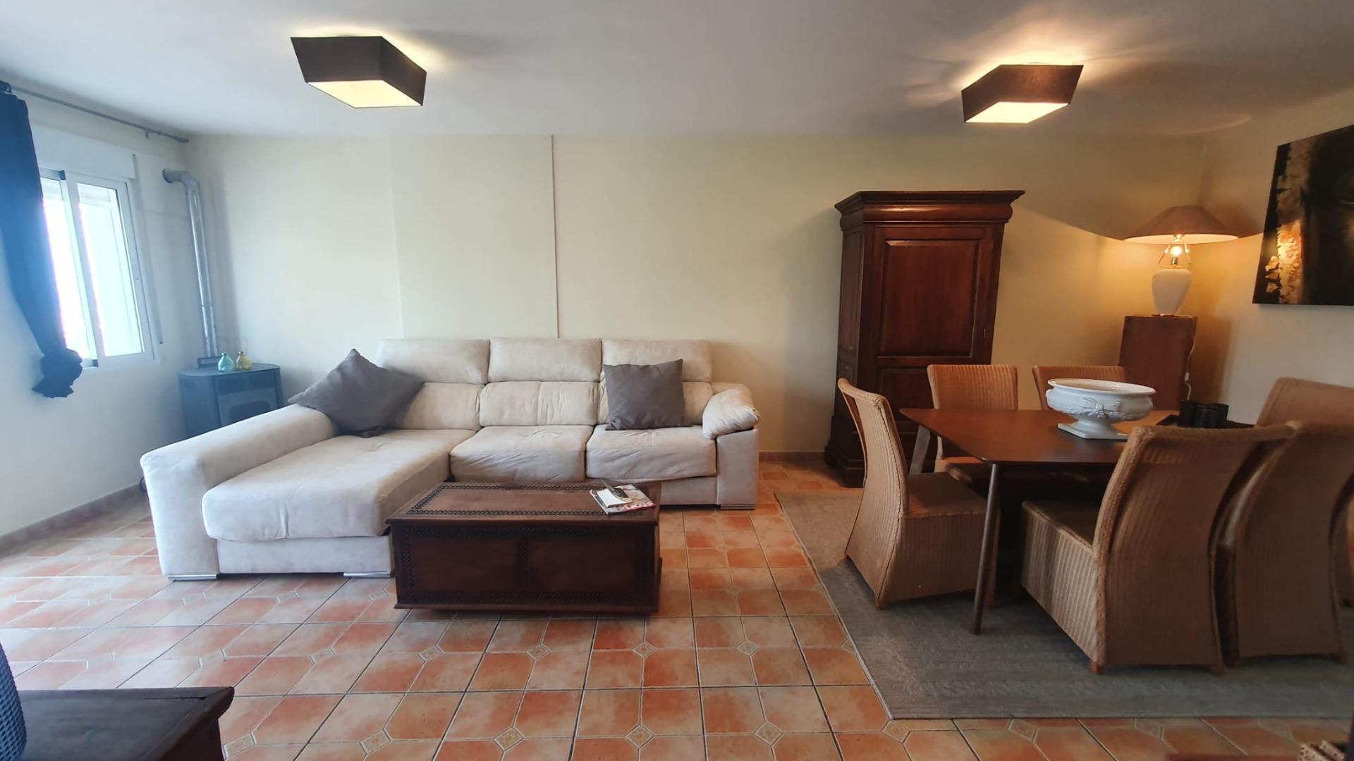  Chalet en venta directa con Plusvillas – C23100* – Villa con 8 dormitorios y 8 baños en Calpe, (Costa Blanca), zona Maryvilla 