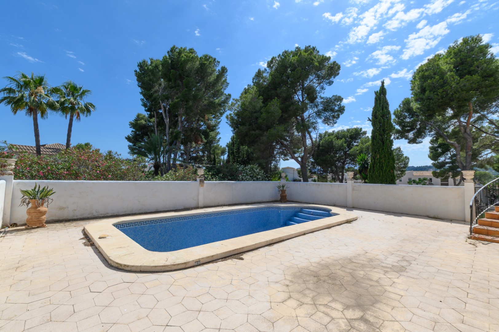  Chalet en venta directa con Plusvillas – C36302* – Villa con 5 dormitorios y 3 baños en Benissa, (Costa Blanca), zona  