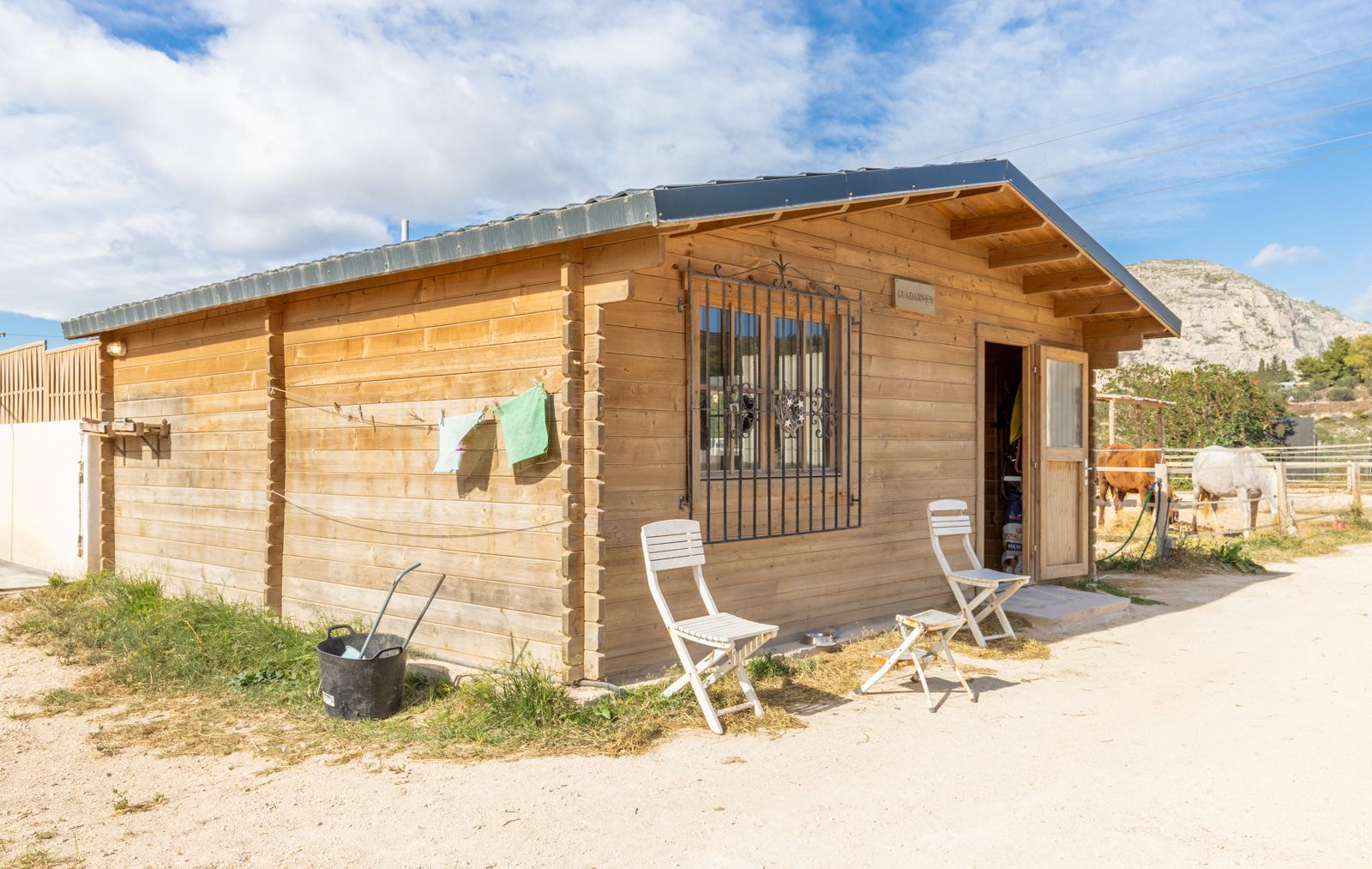  Chalet en venta directa con Plusvillas – C27018* – Villa con 2 dormitorios y 2 baños en Teulada, (Costa Blanca), zona Campo 