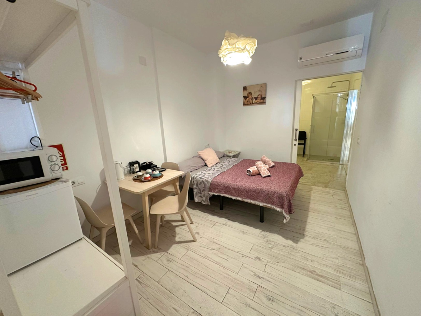  Chalet en venta directa con Plusvillas – C35040* – Villa con 6 dormitorios y 5 baños en Calpe, (Costa Blanca), zona Casco Antiguo 