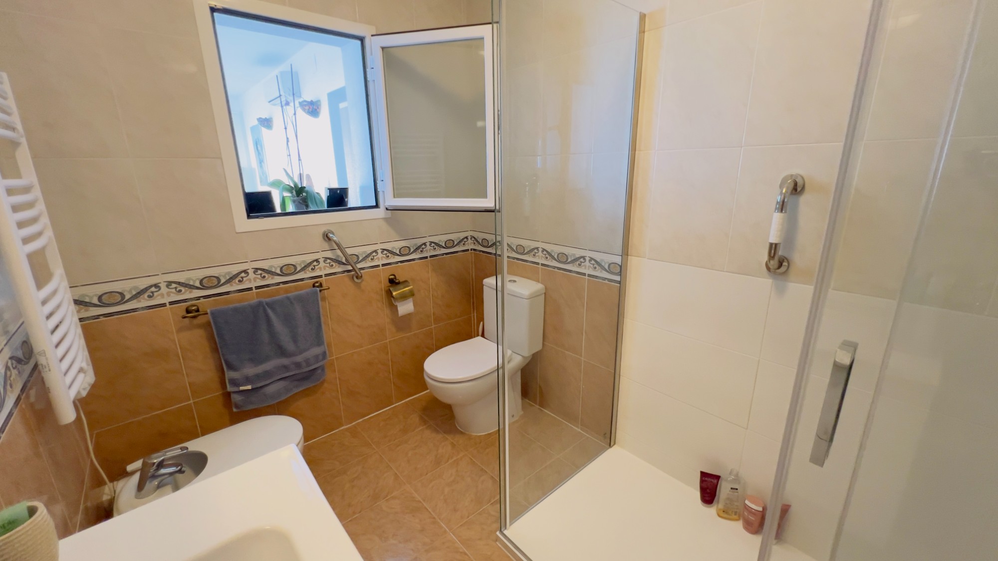  Chalet en venta directa con Plusvillas – C4165* – Villa con 3 dormitorios y 2 baños en Benitachell, (Costa Blanca), zona Dalias CDS 