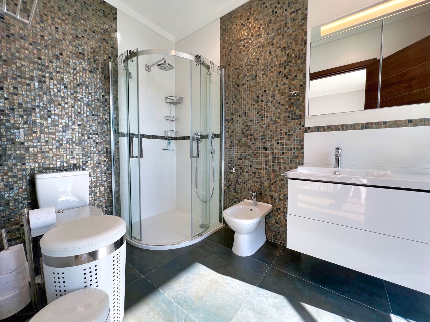  Chalet en venta directa con Plusvillas – C13031* – Villa con 5 dormitorios y 5 baños en Altea Hills, (Costa Blanca), zona Altea Hills 