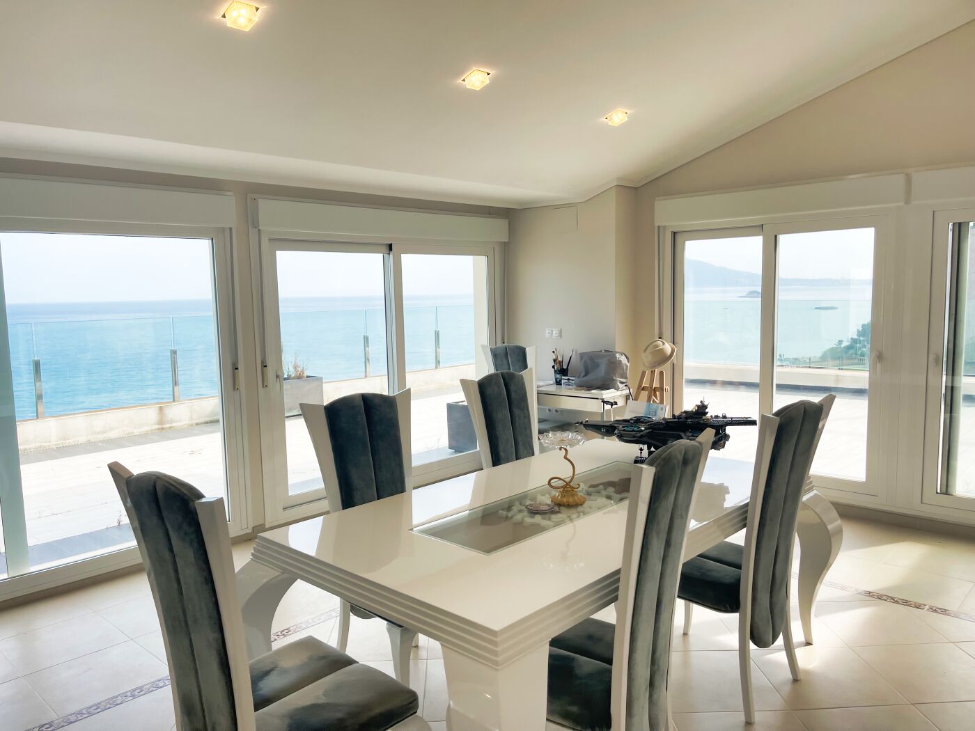  Chalet en venta directa con Plusvillas – C13035* – Villa con 4 dormitorios y 4 baños en Altea, (Costa Blanca), zona Mascarat 