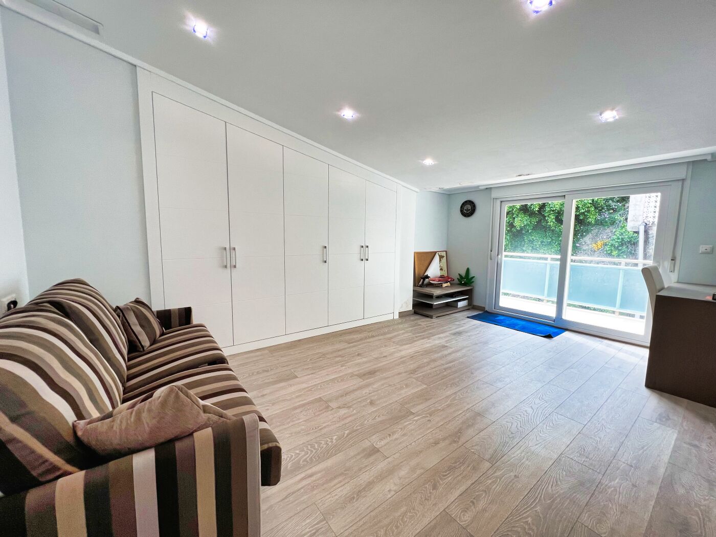  Chalet en venta directa con Plusvillas – C13035* – Villa con 4 dormitorios y 4 baños en Altea, (Costa Blanca), zona Mascarat 