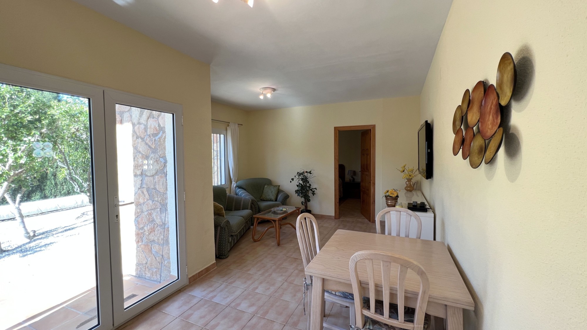  Chalet en venta directa con Plusvillas – C4103* – Villa con 6 dormitorios y 4 baños en Benissa Costa, (Costa Blanca), zona San Jaime 