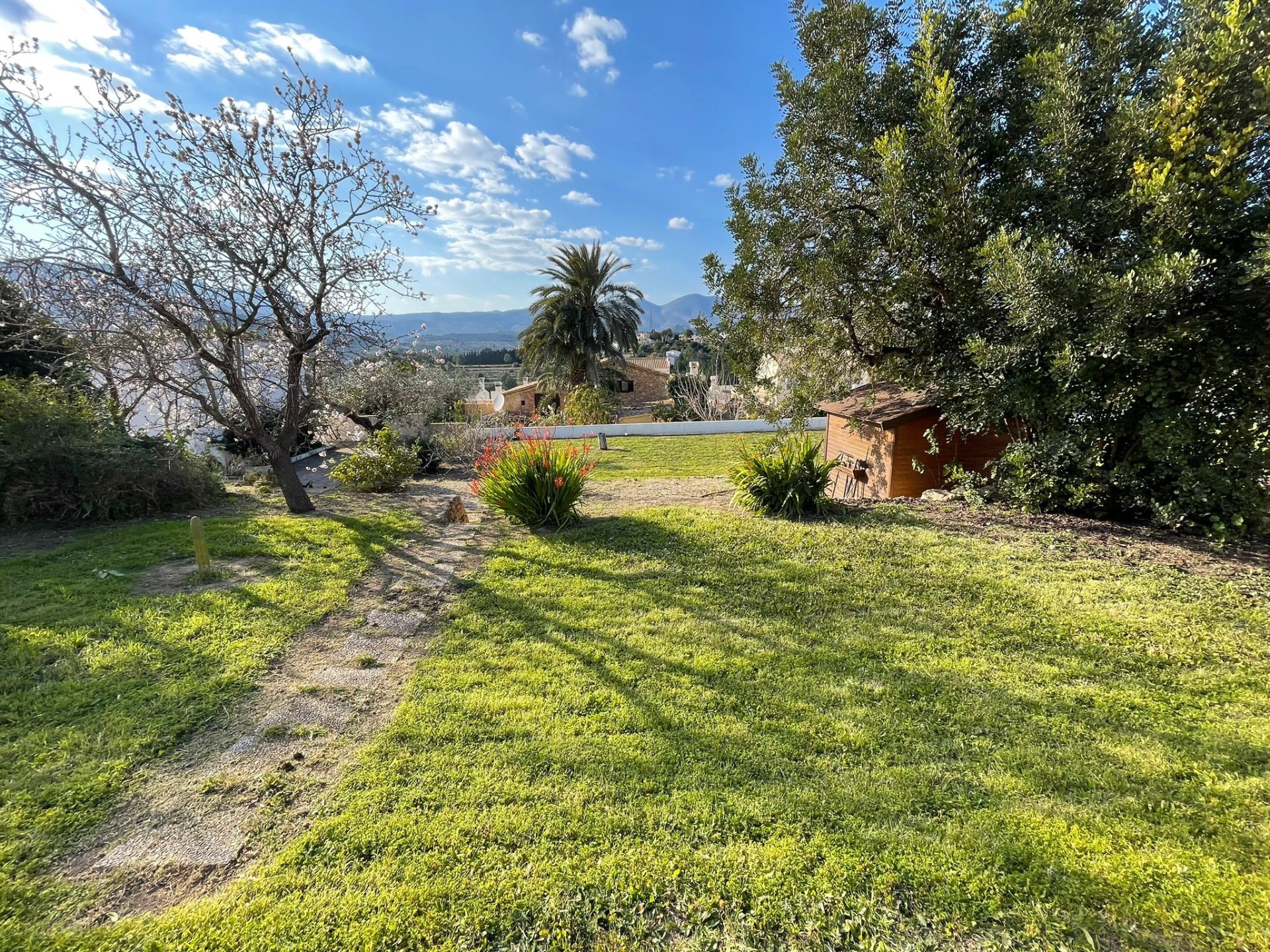  Chalet en venta directa con Plusvillas – C23083* – Villa con 3 dormitorios y 1 baños en Calpe, (Costa Blanca), zona Tosal de cometa 