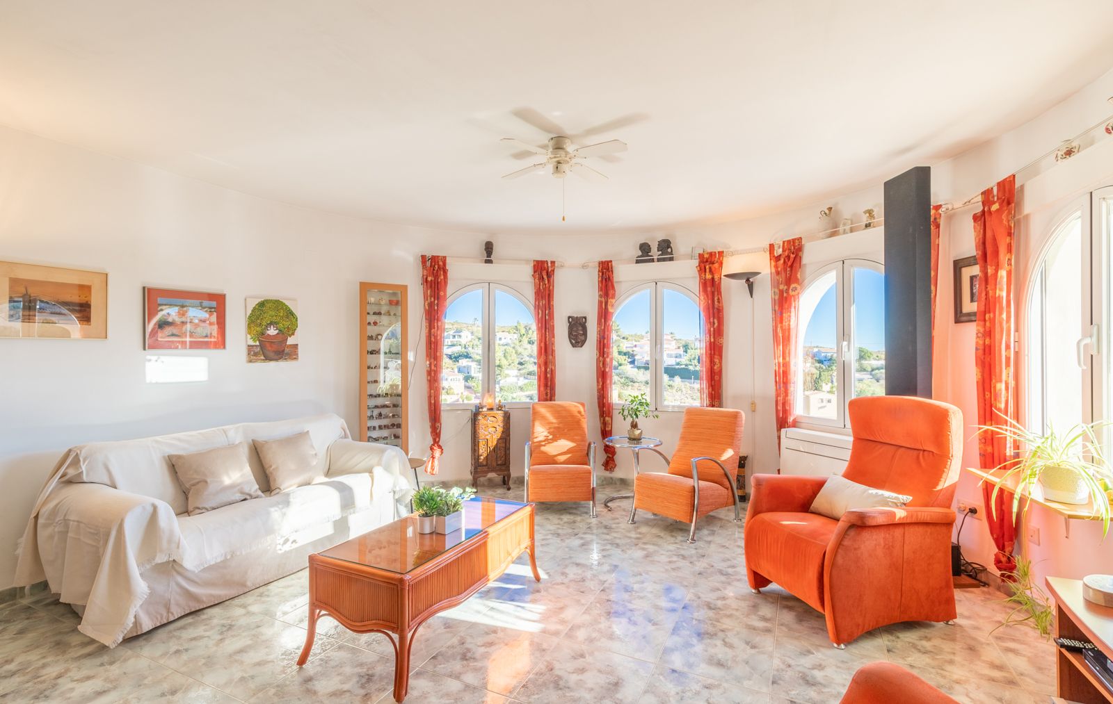  Chalet en venta directa con Plusvillas – C27022* – Villa con 4 dormitorios y 3 baños en Benitachell, (Costa Blanca), zona Cumbre del Sol 