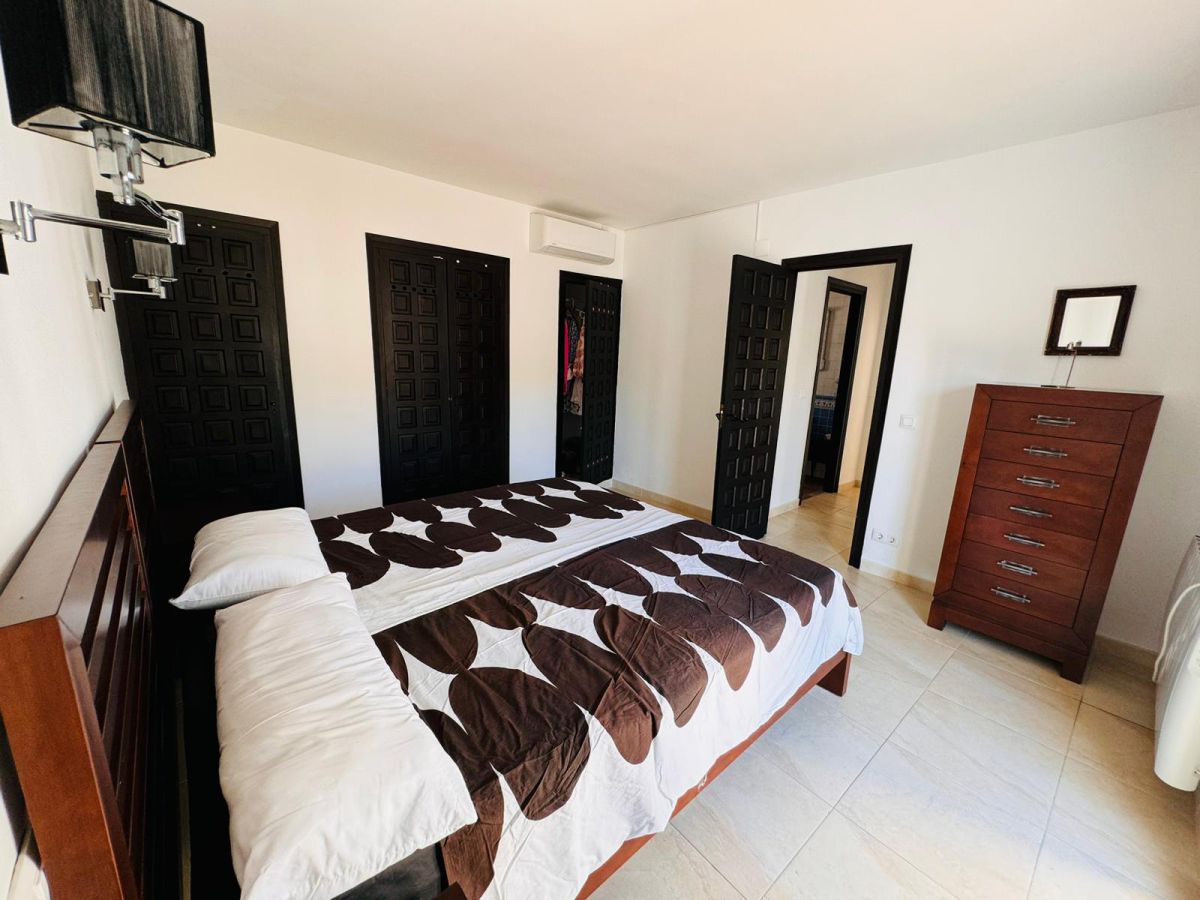  Chalet en venta directa con Plusvillas – C38019* – Villa con 3 dormitorios y 2 baños en Benissa, (Costa Blanca), zona La Fustera 