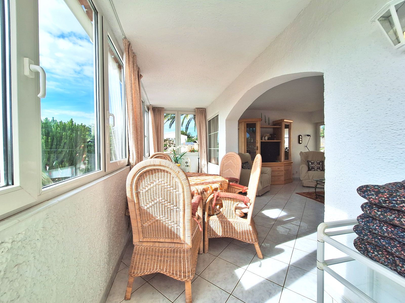  Chalet en venta directa con Plusvillas – C35035* – Villa con 4 dormitorios y 2 baños en Calpe, (Costa Blanca), zona Urbanizaciones 