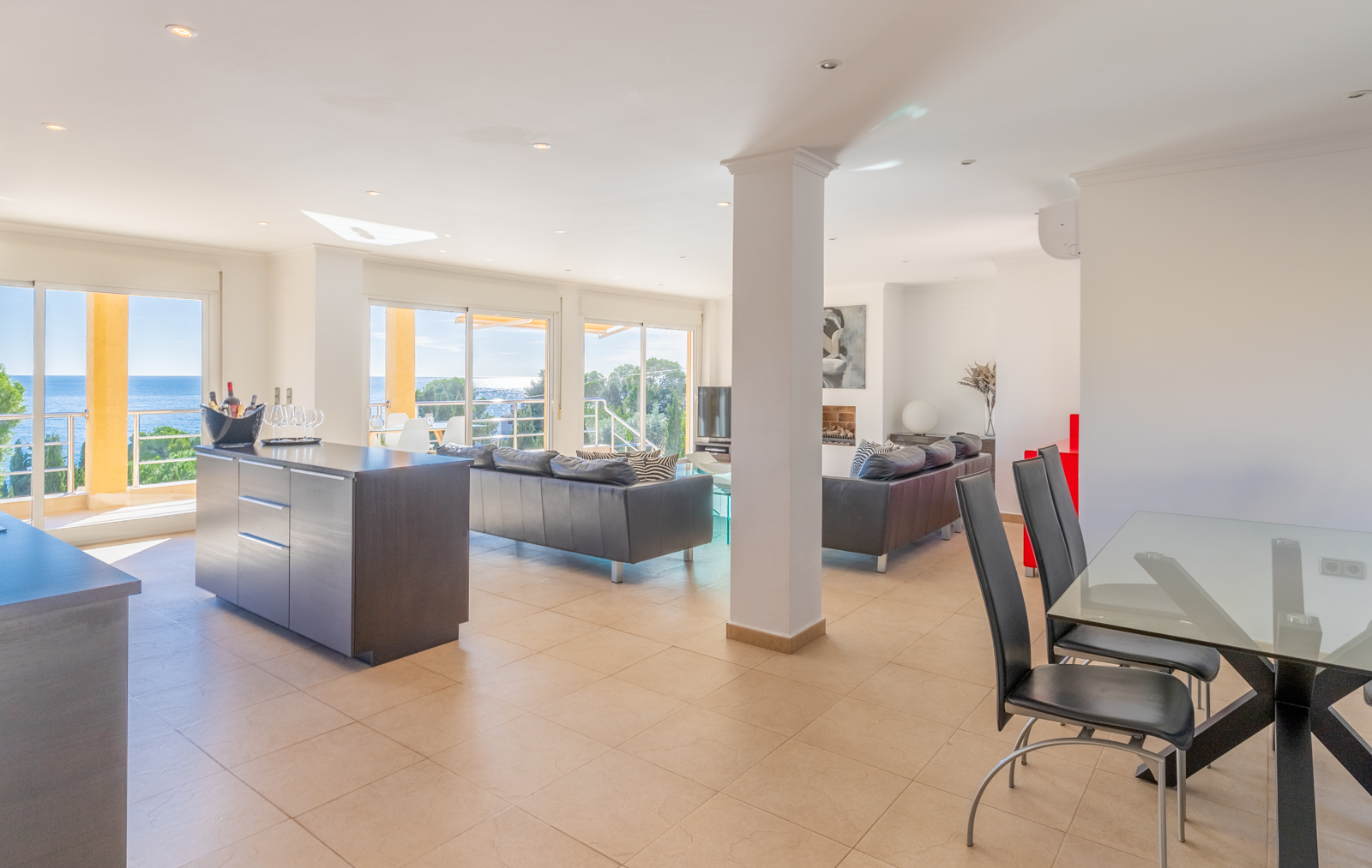  Chalet en venta directa con Plusvillas – C27004* – Villa con 3 dormitorios y 3 baños en Benissa, (Costa Blanca), zona 2ª linea 