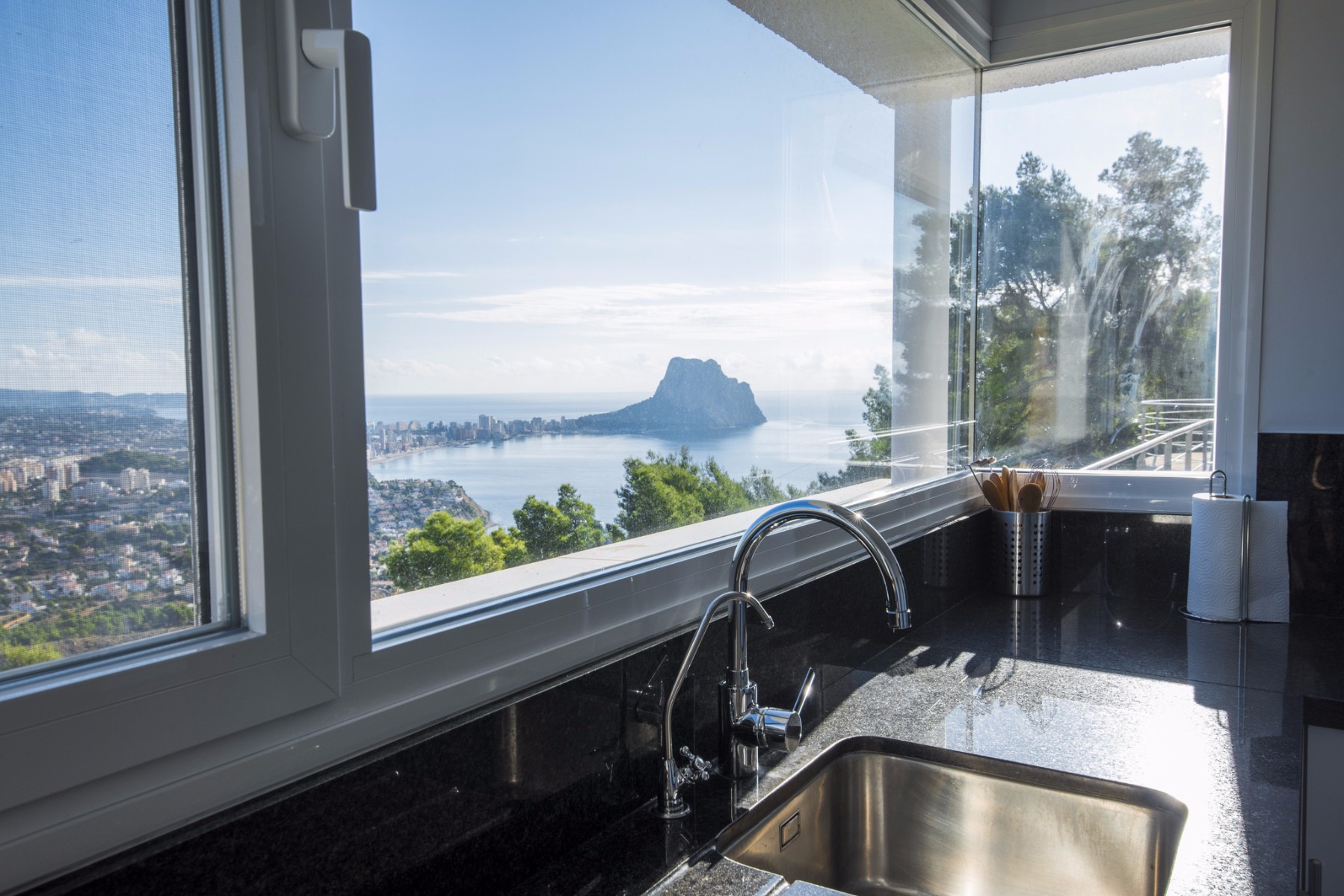  Chalet en venta directa con Plusvillas – C5386* – Villa con 4 dormitorios y 3 baños en Calpe, (Costa Blanca), zona Maryvilla 