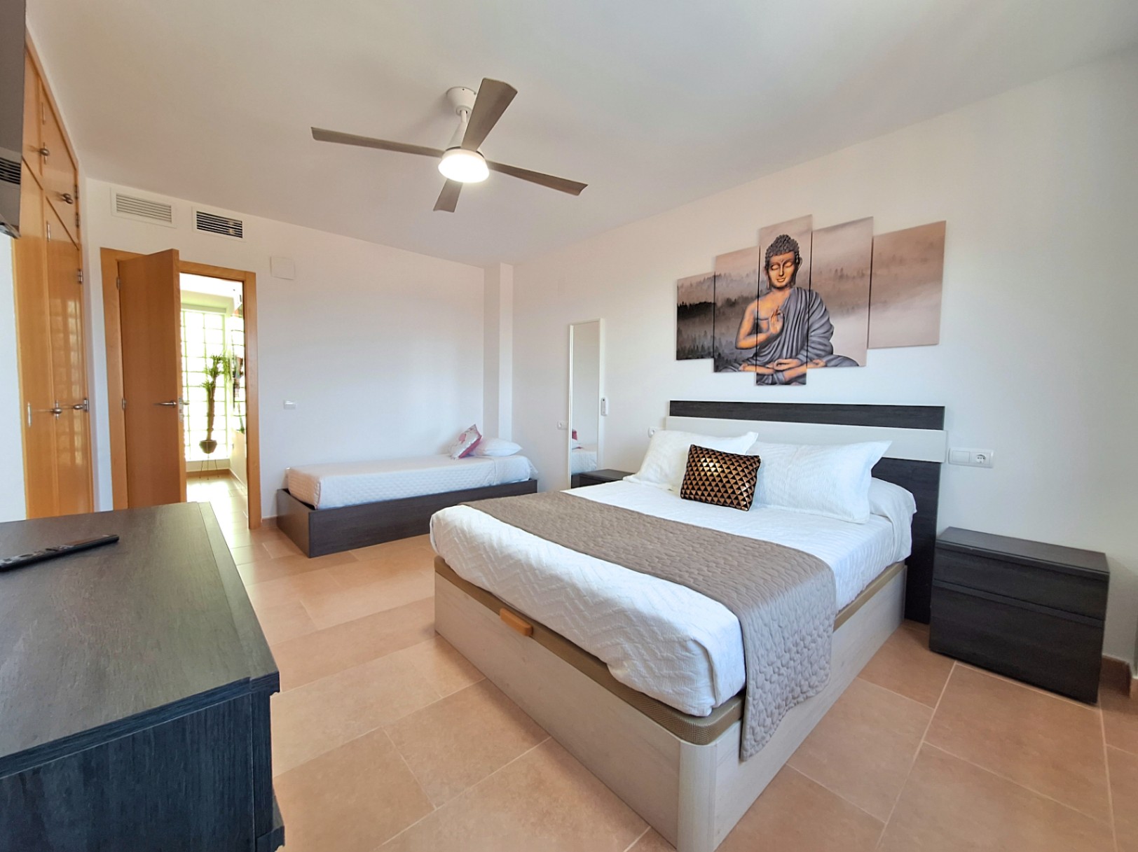  Chalet en venta directa con Plusvillas – C35041* – Villa con 6 dormitorios y 4 baños en Calpe, (Costa Blanca), zona Zona Residencial 