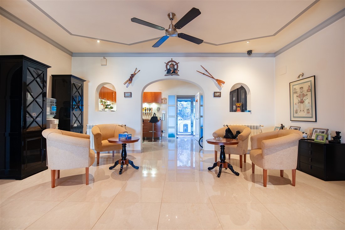  Chalet en venta directa con Plusvillas - C23 - Villa de ensueño de 5 dormitorios con vistas espectaculares al mar, zona Cucarres en Calpe (Costa Blanca) 