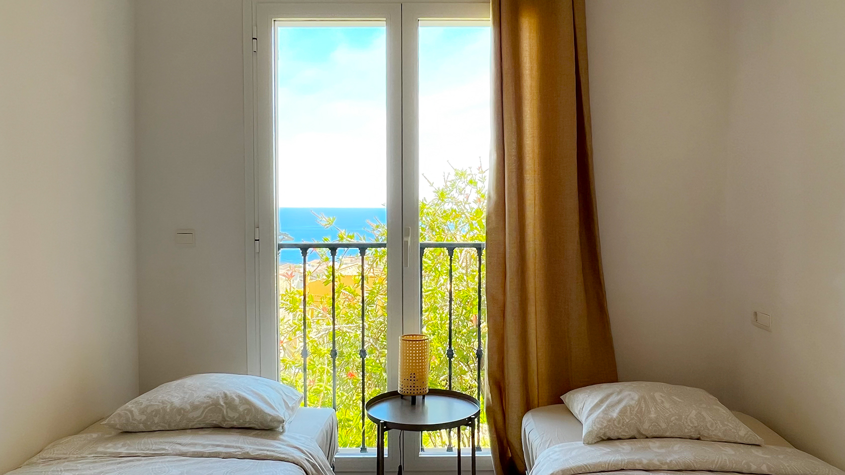  Chalet en venta directa con Plusvillas – C11099* – Villa con 3 dormitorios y 2 baños en Calpe, (Costa Blanca), zona Mascarat 