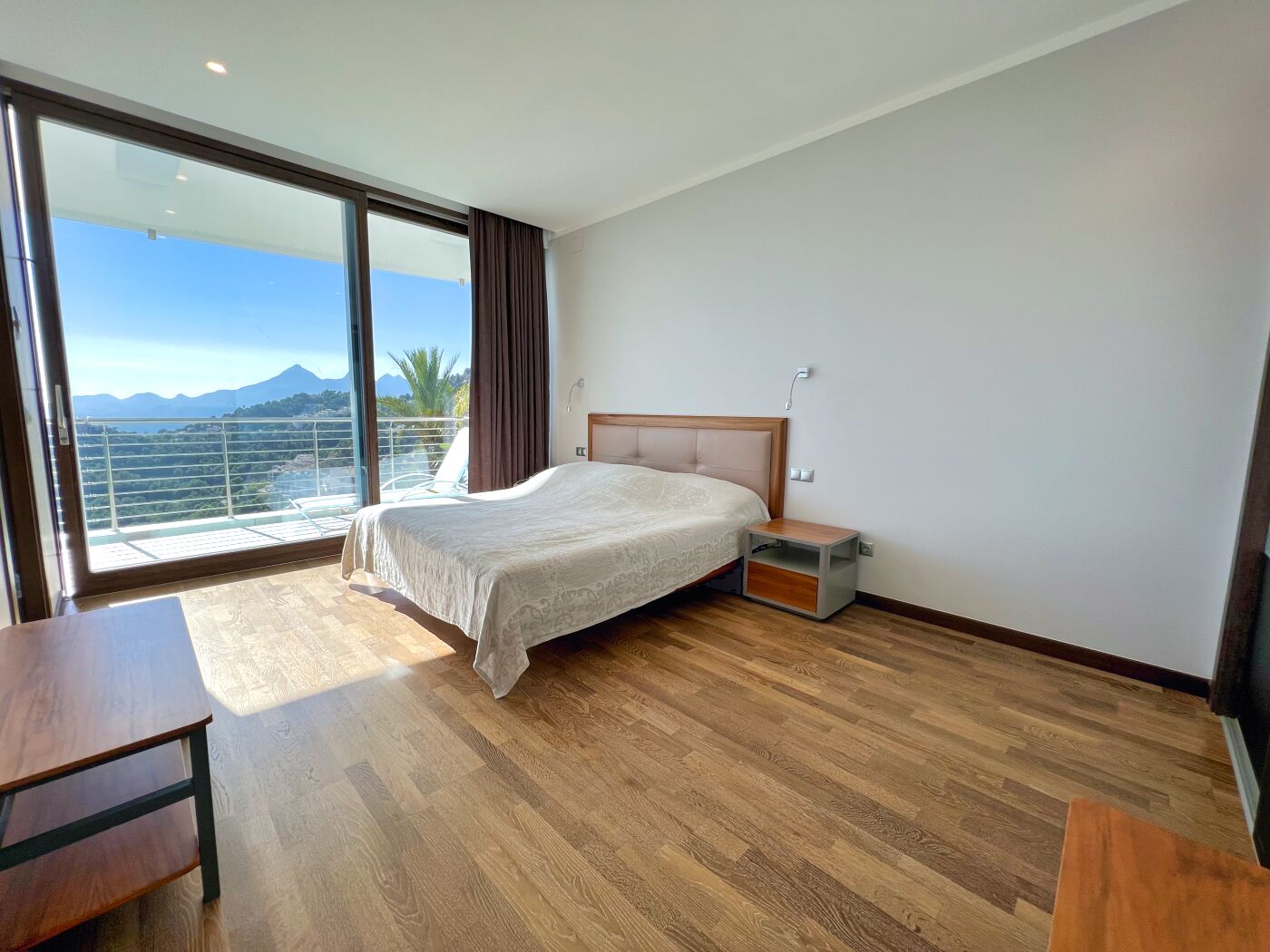  Chalet en venta directa con Plusvillas – C13031* – Villa con 5 dormitorios y 5 baños en Altea Hills, (Costa Blanca), zona Altea Hills 