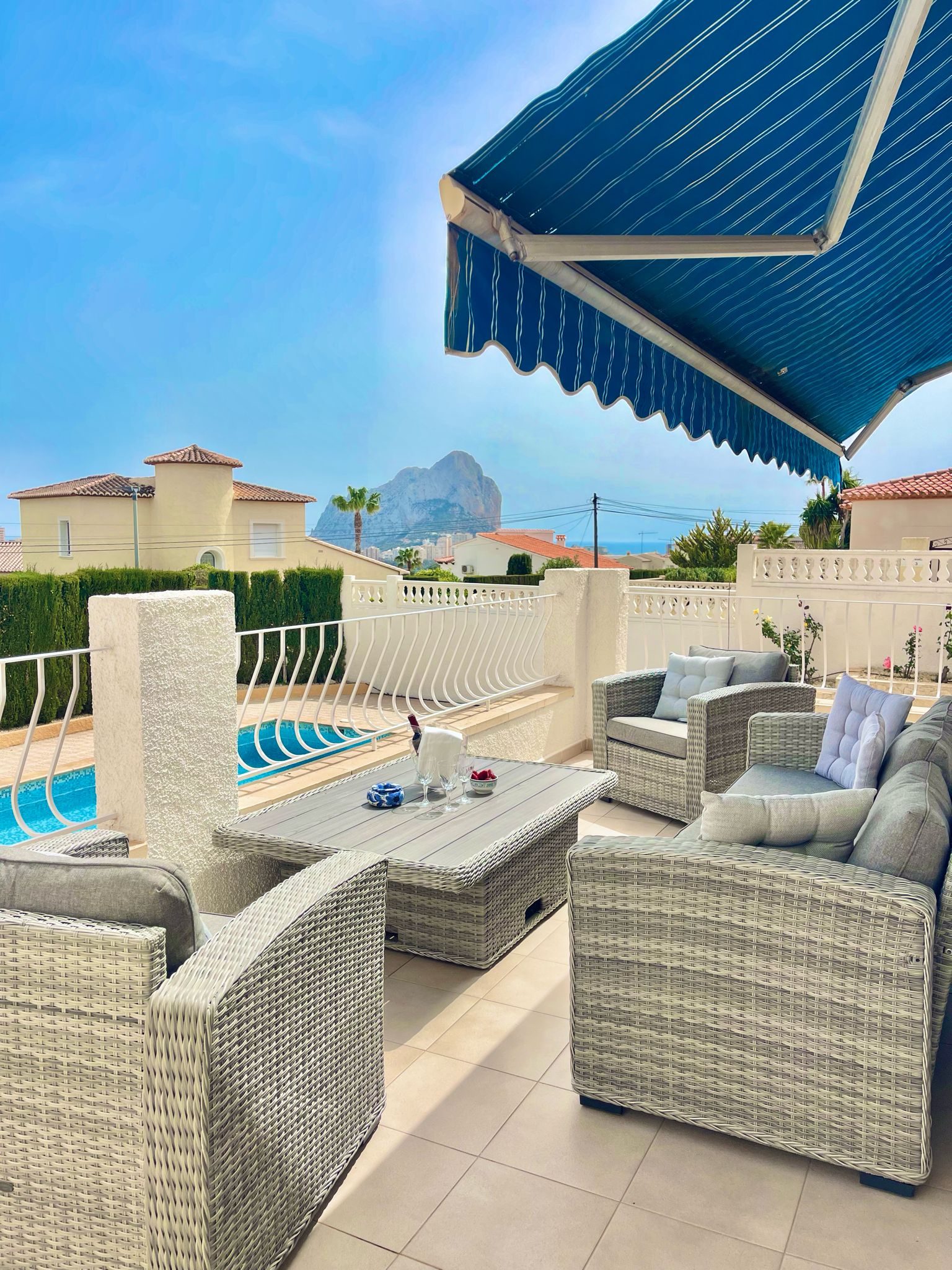  Chalet en venta directa con Plusvillas - C26 - Chalet de 7 dormitorios cerca de todo los servicios y de la playa de Calpe (Costa Blanca) 