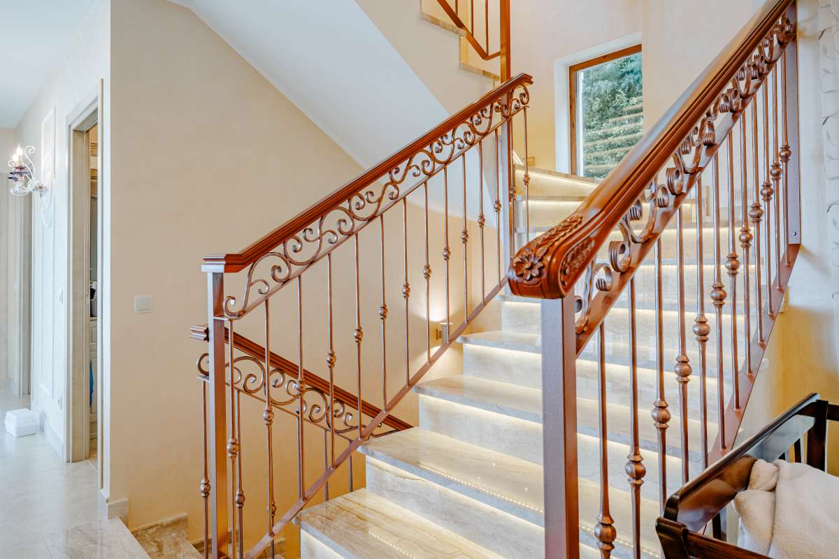  Chalet en venta directa con Plusvillas – C22035* – Villa con 5 dormitorios y 5 baños en Calpe, (Costa Blanca), zona Calpe 