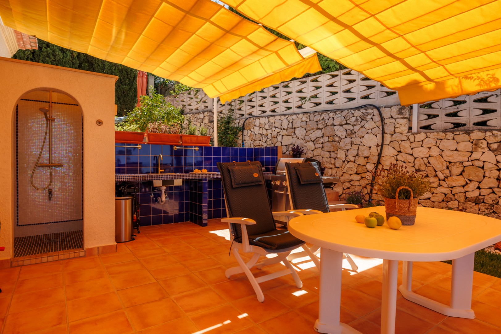  Chalet en venta directa con Plusvillas – C36305* – Villa con 3 dormitorios y 2 baños en Denia, (Costa Blanca), zona Montgo 