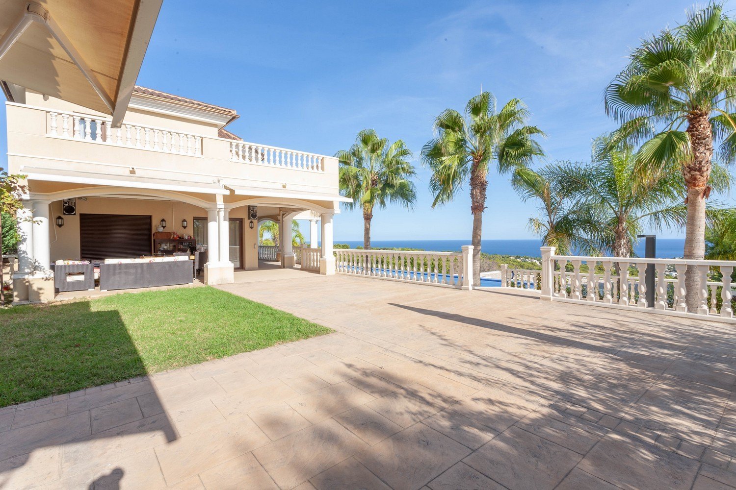  Chalet en venta directa con Plusvillas – C30035* – Villa con 5 dormitorios y 5 baños en Benissa, (Costa Blanca), zona Raco de Galeno Benissa, Costa Blanca 