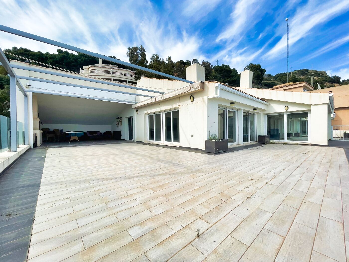  Chalet en venta directa con Plusvillas – C13035* – Villa con 4 dormitorios y 4 baños en Altea, (Costa Blanca), zona Mascarat 