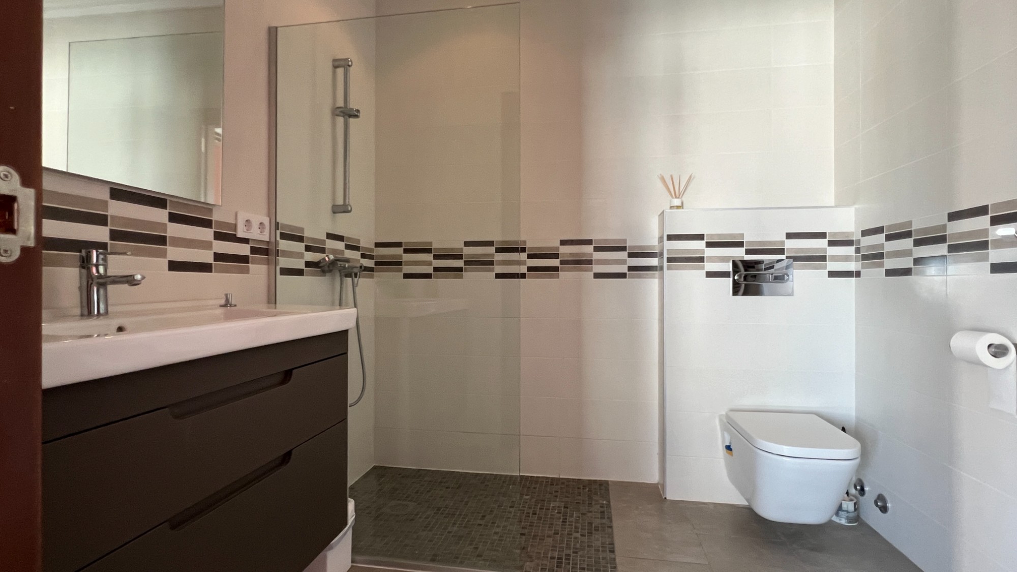  Chalet en venta directa con Plusvillas – C4140* – Villa con 3 dormitorios y 3 baños en Moraira, (Costa Blanca), zona La Sabatera 