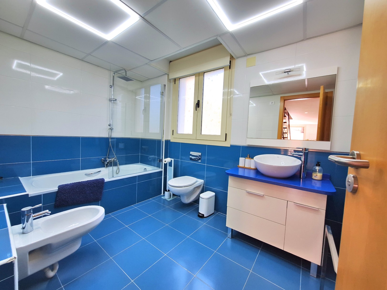  Chalet en venta directa con Plusvillas – C35041* – Villa con 6 dormitorios y 4 baños en Calpe, (Costa Blanca), zona Zona Residencial 