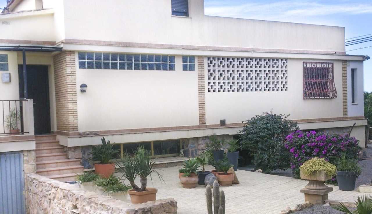  Chalet en venta directa con Plusvillas – C17310* – Villa con 4 dormitorios y 3 baños en Benidorm, (Costa Blanca), zona Rincon de Loix 