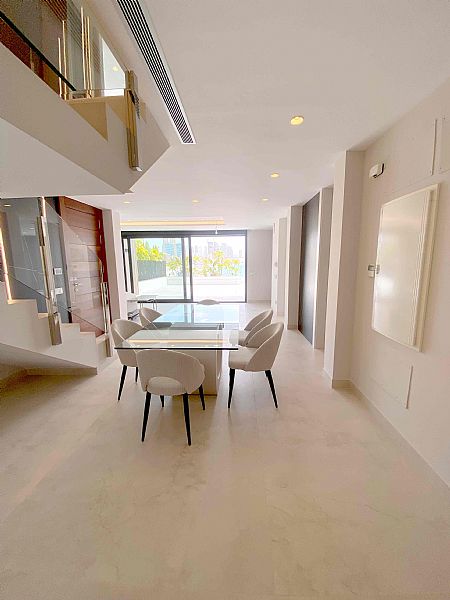 Villa for sale in Benidorm