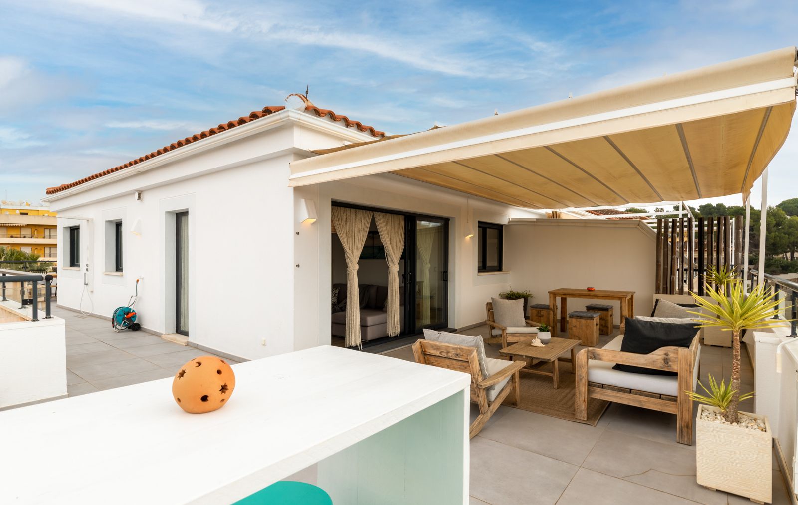  Apartamento en venta directa con Plusvillas – A27029* – Bonito apartamento de 2 dormitorios y 2 baños., (Costa Blanca), zona  