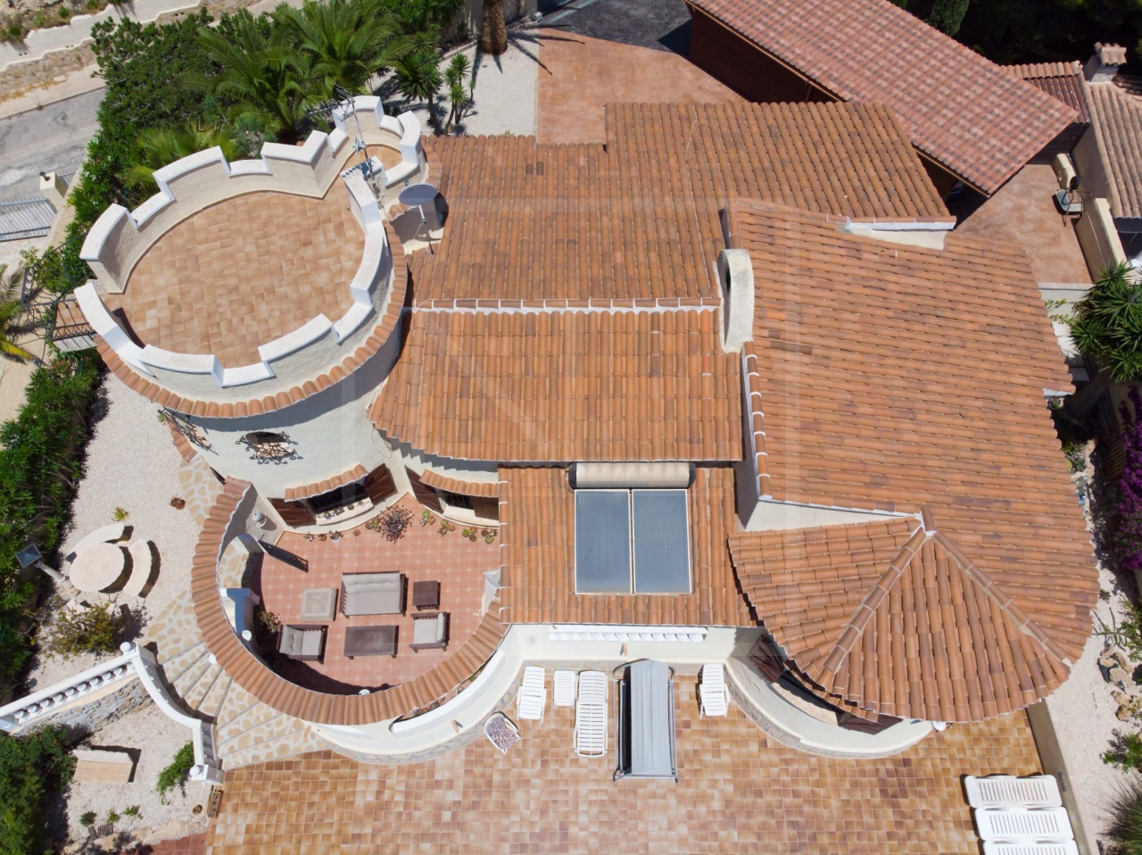  Chalet en venta directa con Plusvillas – C36026* – Villa con 5 dormitorios y 3 baños en Benitachell, (Costa Blanca), zona Cumbre Del Sol 