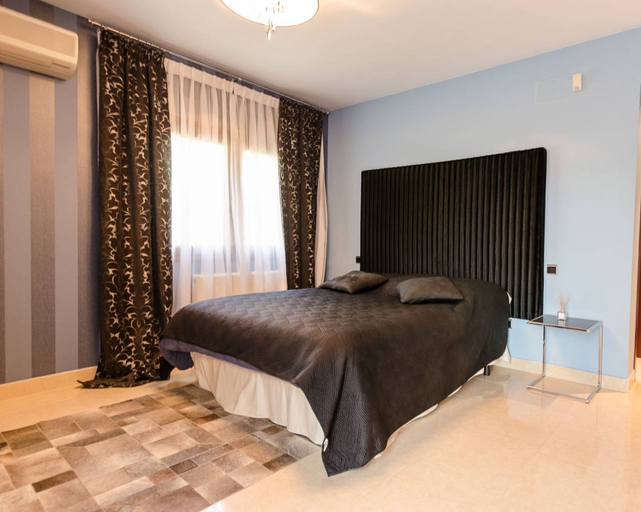  Chalet en venta directa con Plusvillas- C5 - Espectacular Villa de 7 dormitorios en Altea Hills 