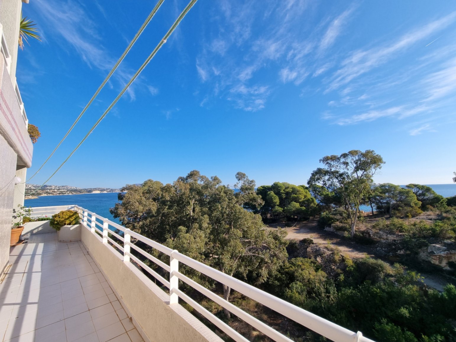  Apartamento en venta directa con Plusvillas – A34029* – Bonito apartamento de 2 dormitorios y 2 baños., (Costa Blanca), zona Bahía Mar 