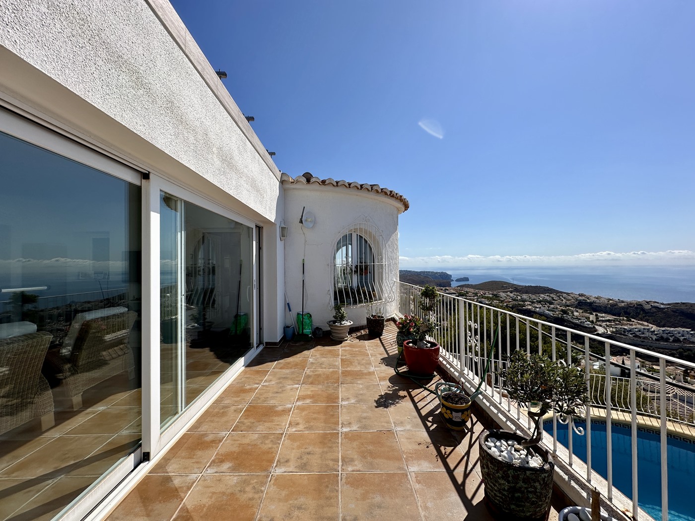  Chalet en venta directa con Plusvillas – C4165* – Villa con 3 dormitorios y 2 baños en Benitachell, (Costa Blanca), zona Dalias CDS 