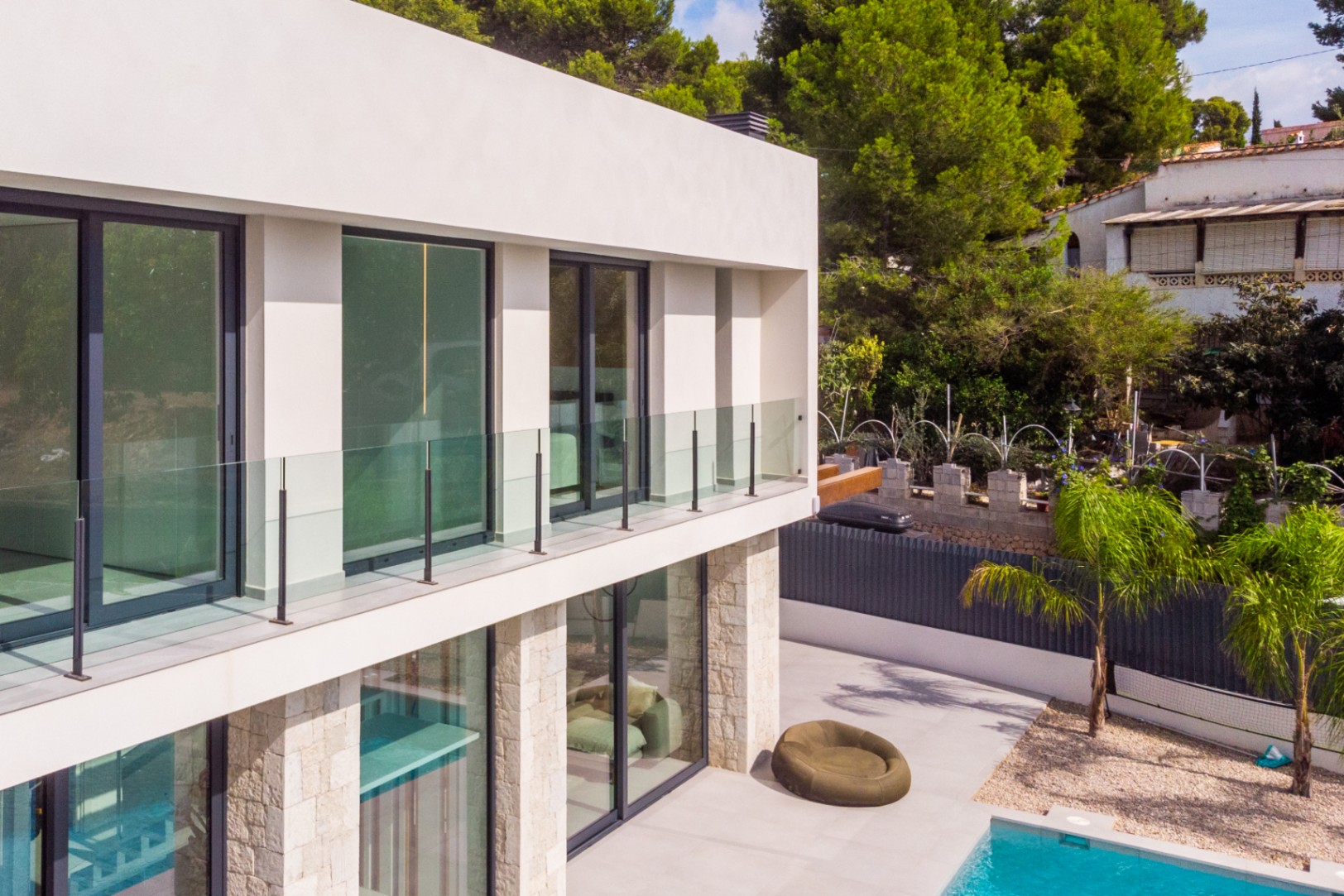  Chalet en venta directa con Plusvillas – C30341* – Villa con 4 dormitorios y 3 baños en Benissa, (Costa Blanca), zona Fustera Benissa 