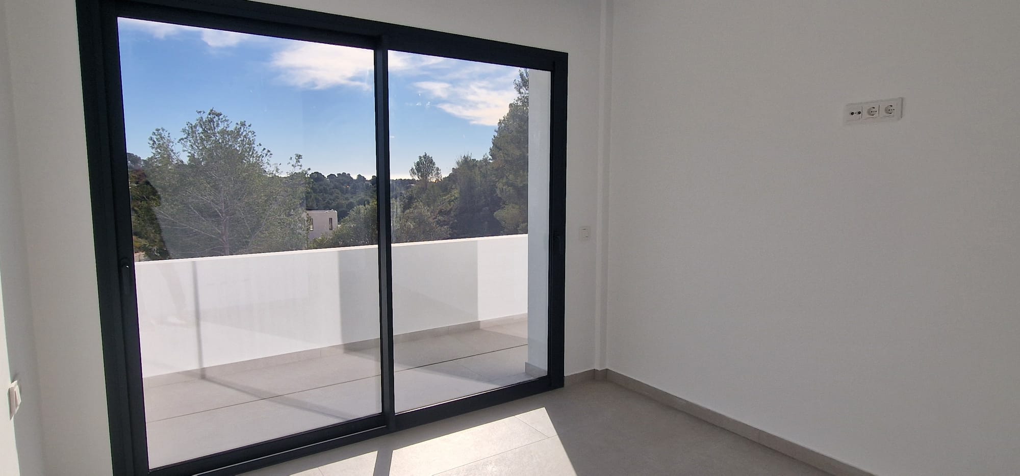  Villa en venta directa con Plusvillas- C52- Hermosa villa de lujo con 4 dormitorios en Raco de Galleno (Costa Blanca) 