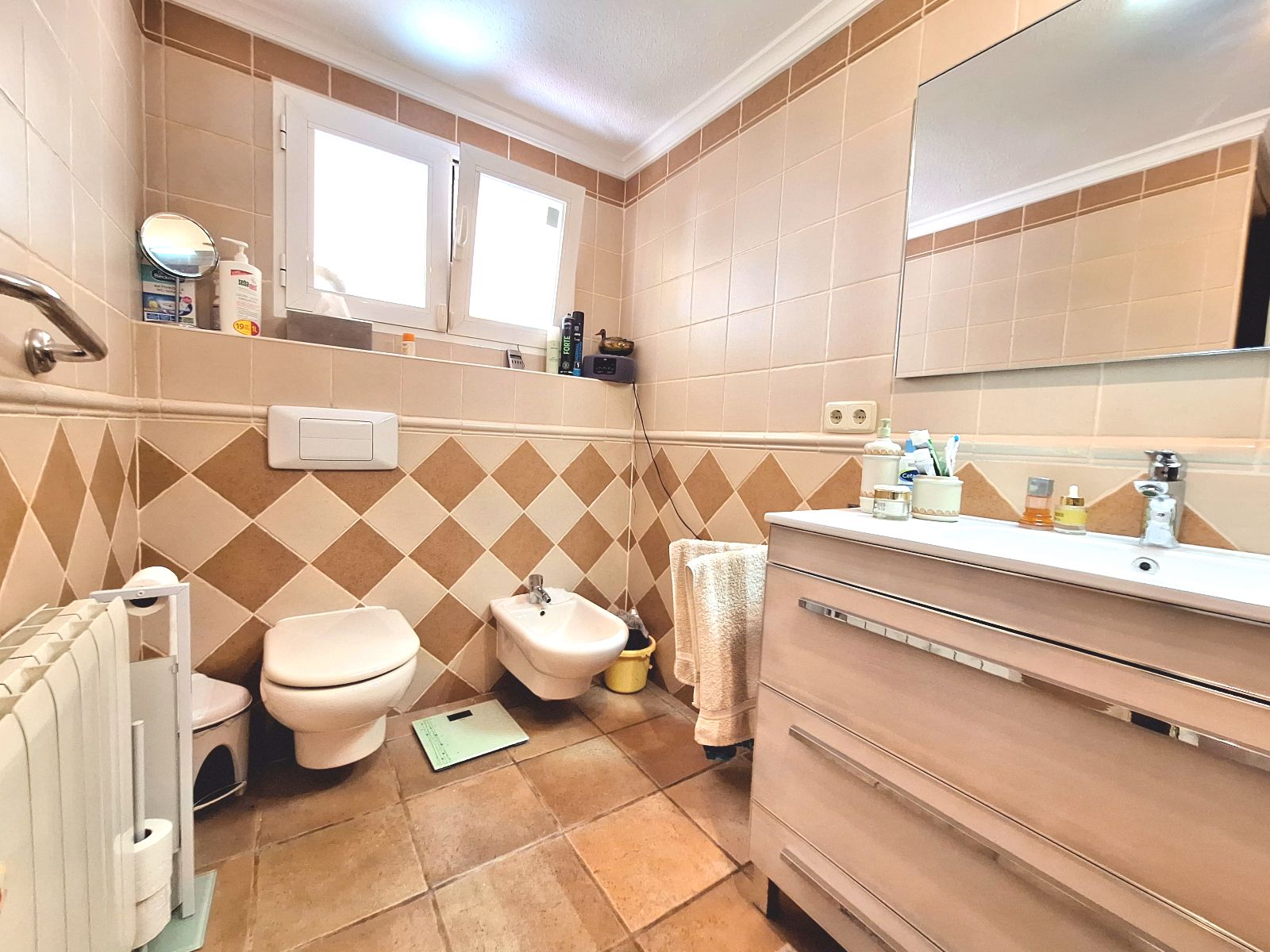  Chalet en venta directa con Plusvillas – C35035* – Villa con 4 dormitorios y 2 baños en Calpe, (Costa Blanca), zona Urbanizaciones 