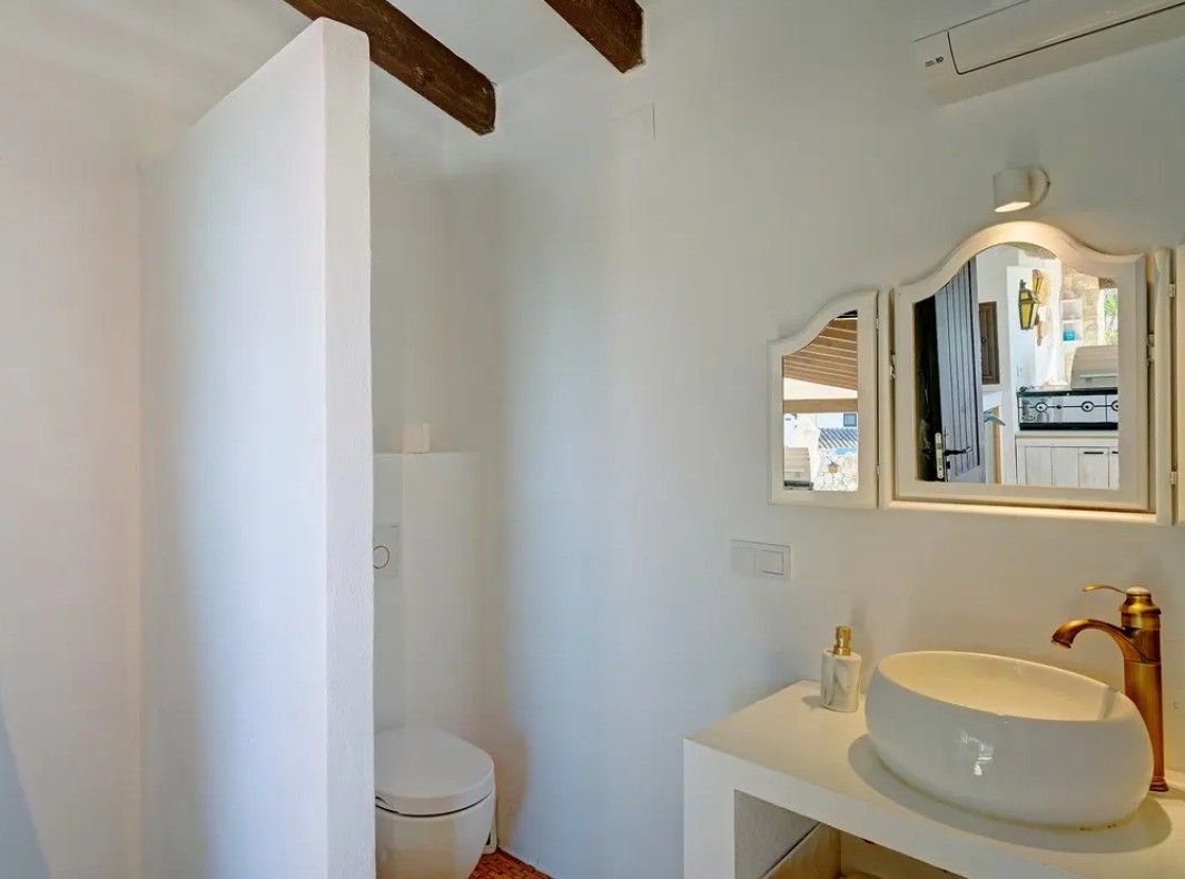 6 Bedroom Villa in Benissa
