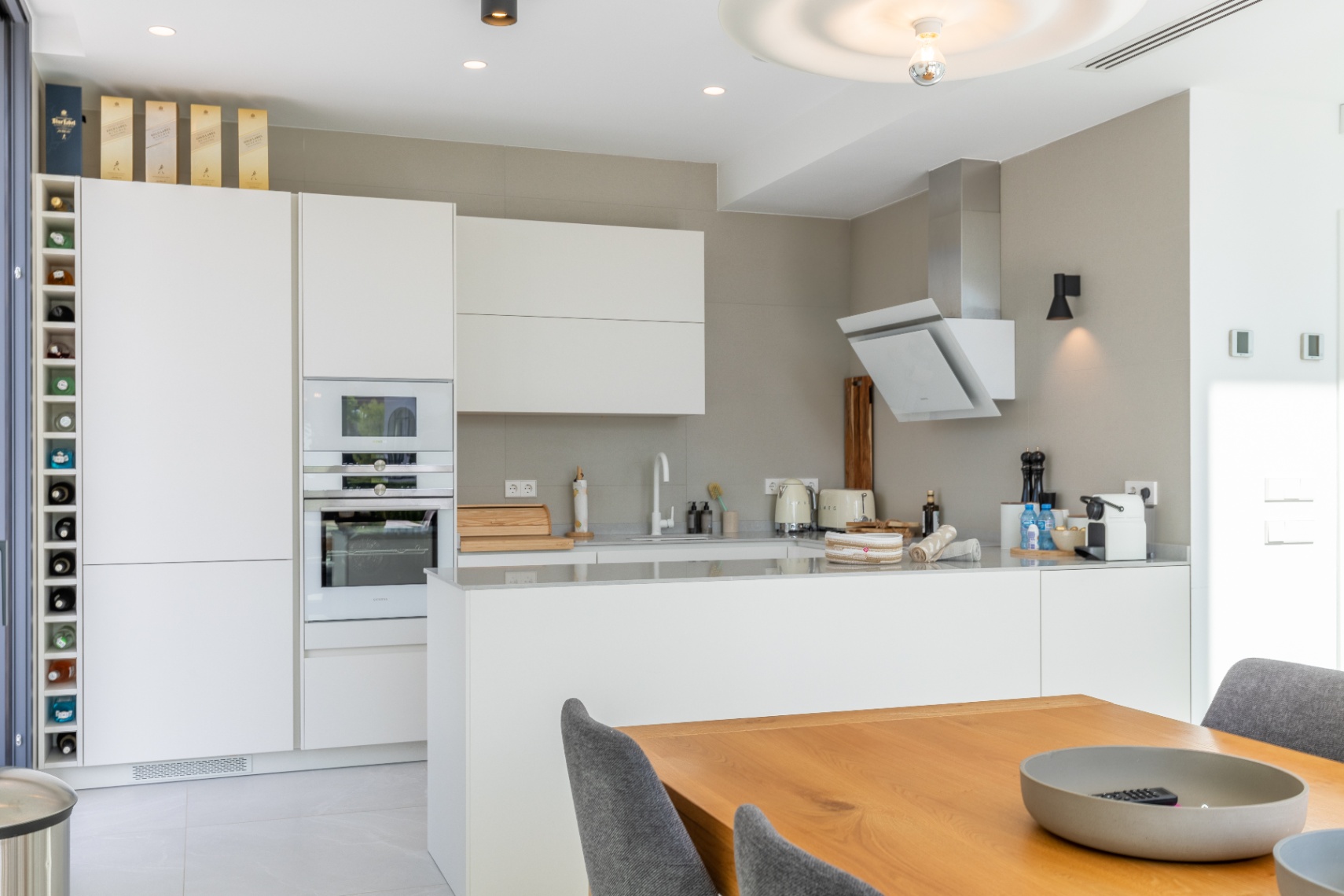  Chalet en venta directa con Plusvillas – C30341* – Villa con 4 dormitorios y 3 baños en Benissa, (Costa Blanca), zona Fustera Benissa 