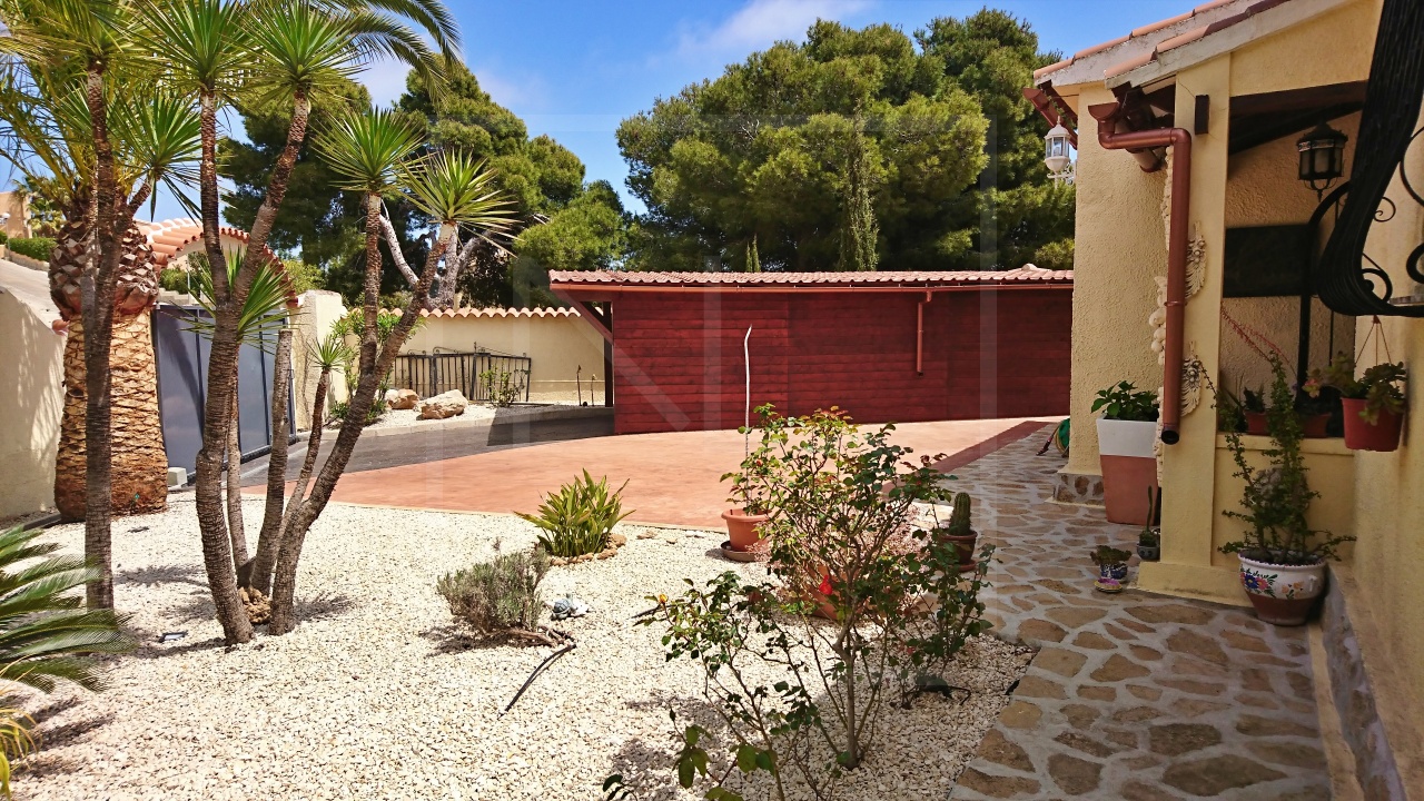  Chalet en venta directa con Plusvillas – C36026* – Villa con 5 dormitorios y 3 baños en Benitachell, (Costa Blanca), zona Cumbre Del Sol 