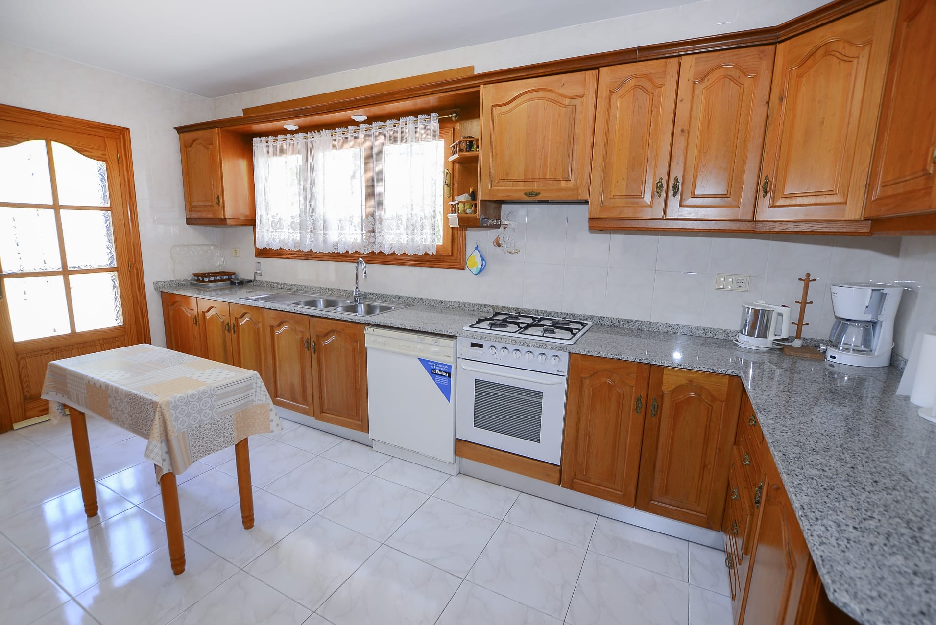  Chalet en venta directa con Plusvillas - C26 - Chalet de 7 dormitorios cerca de todo los servicios y de la playa de Calpe (Costa Blanca) 