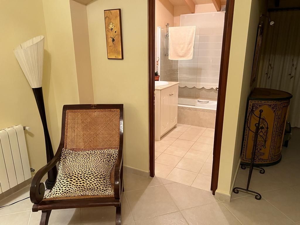  Chalet en venta directa con Plusvillas – C16301* – Villa con 5 dormitorios y 5 baños en Altea la Vella, (Costa Blanca), zona  