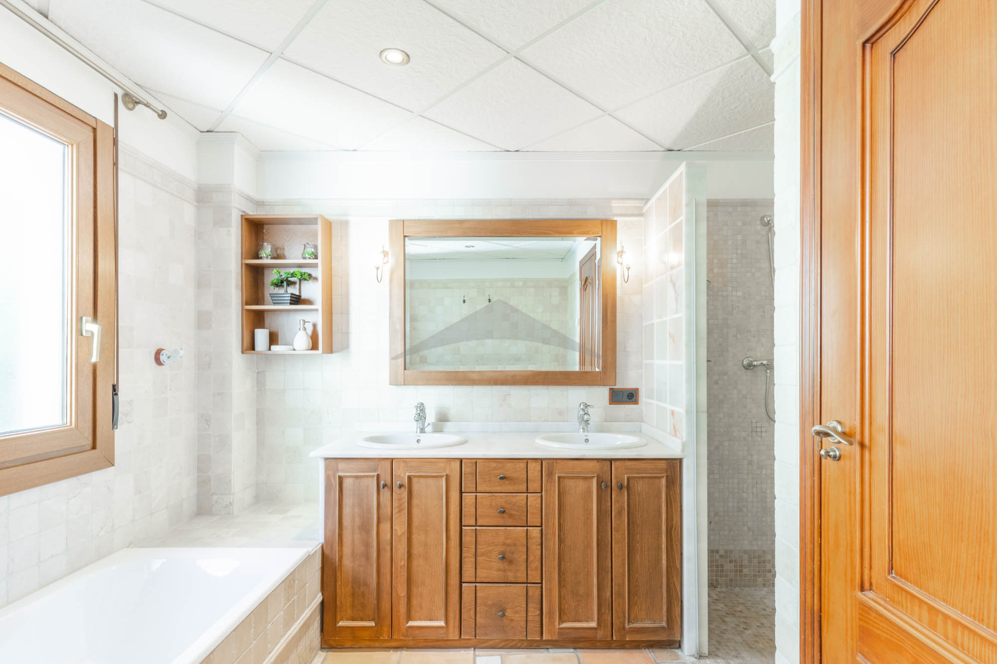  Chalet en venta directa con Plusvillas – C25283* – Villa con 4 dormitorios y 3 baños en Moraira, (Costa Blanca), zona El Portet 