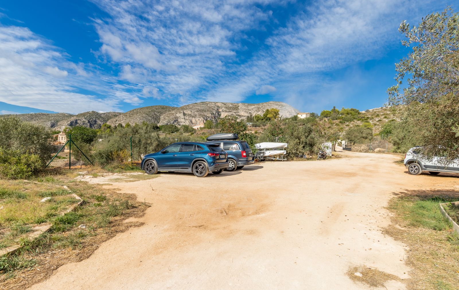  Chalet en venta directa con Plusvillas – C27018* – Villa con 2 dormitorios y 2 baños en Teulada, (Costa Blanca), zona Campo 