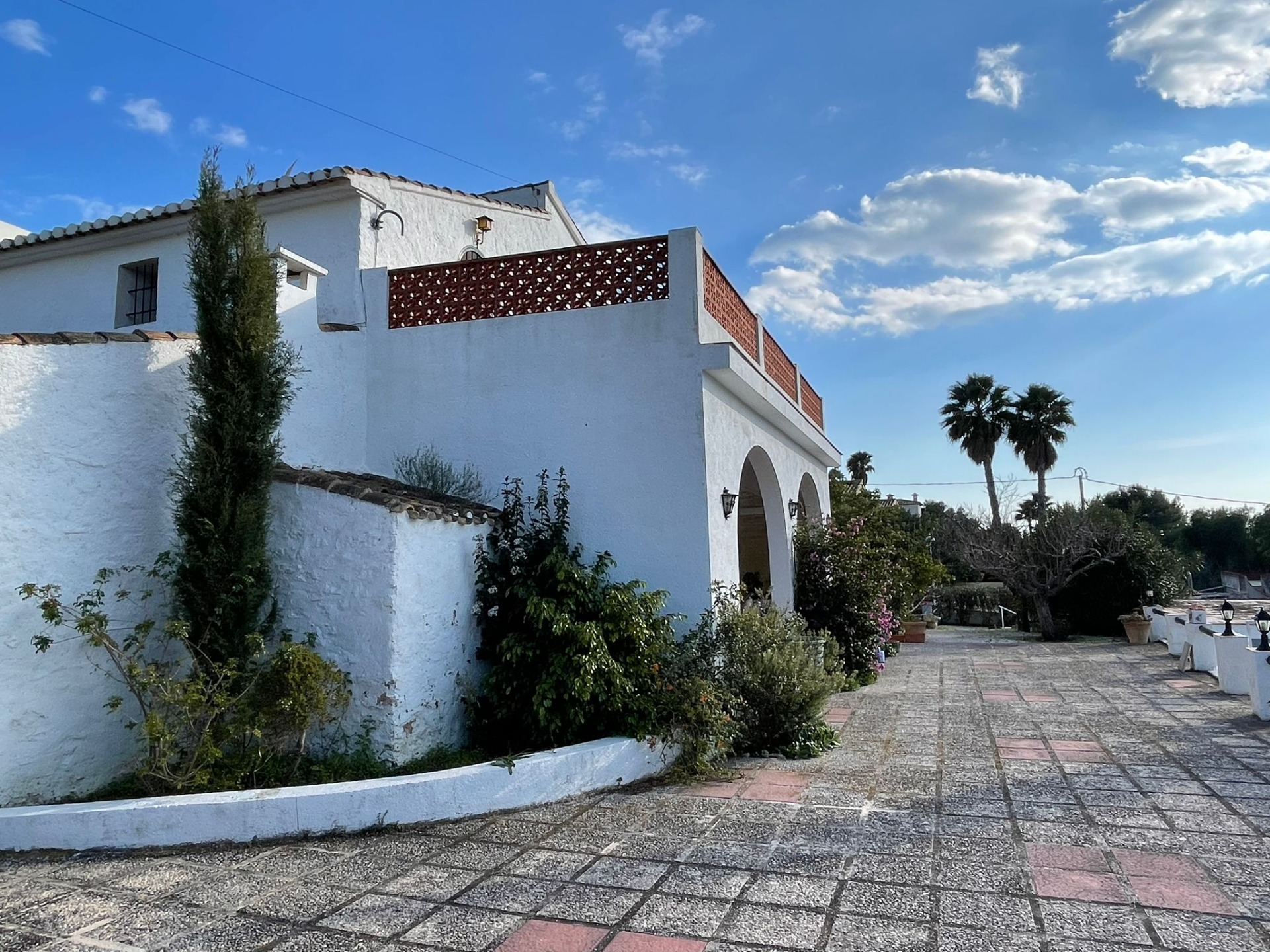  Chalet en venta directa con Plusvillas – C23083* – Villa con 3 dormitorios y 1 baños en Calpe, (Costa Blanca), zona Tosal de cometa 