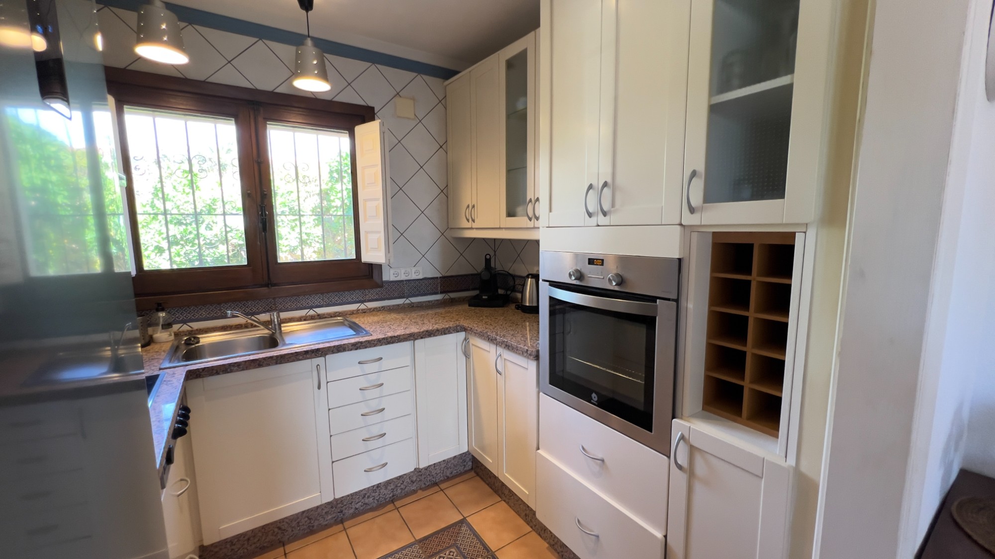  Chalet en venta directa con Plusvillas – C4154* – Villa con 2 dormitorios y 2 baños en Benissa, (Costa Blanca), zona Baladrar 