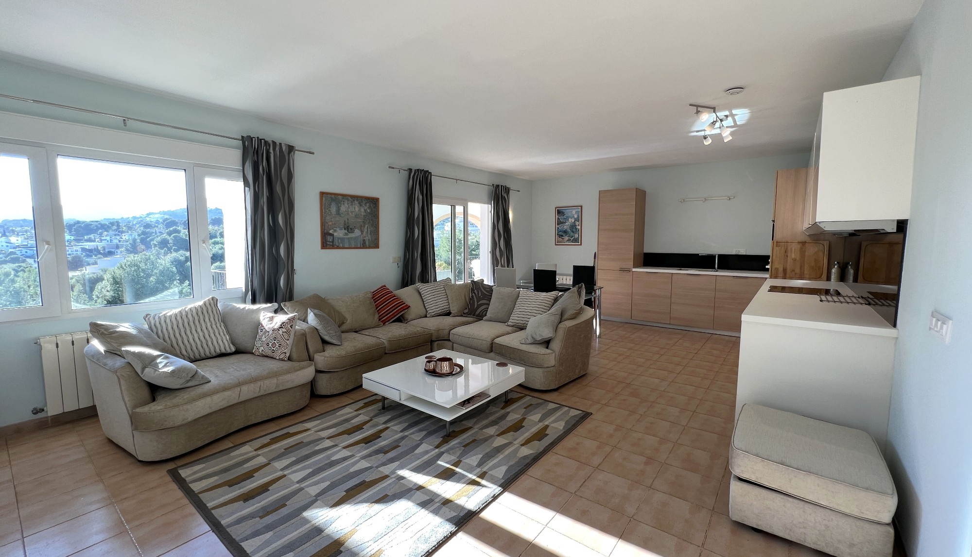  Chalet en venta directa con Plusvillas – C4103* – Villa con 6 dormitorios y 4 baños en Benissa Costa, (Costa Blanca), zona San Jaime 